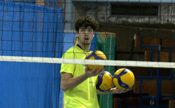 Volley-ball: Diego Di Martino évolue en Ligue A et rêve des Red Dragons