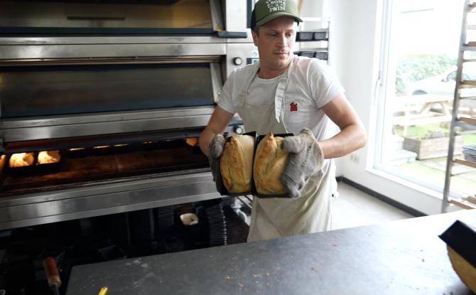 Hennuyères : dix années de boulangerie paysanne