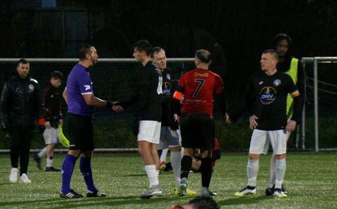 Foot (P3C) : Morlanwelz et Houdeng B se quittent sur un (bon) match nul (0-0)