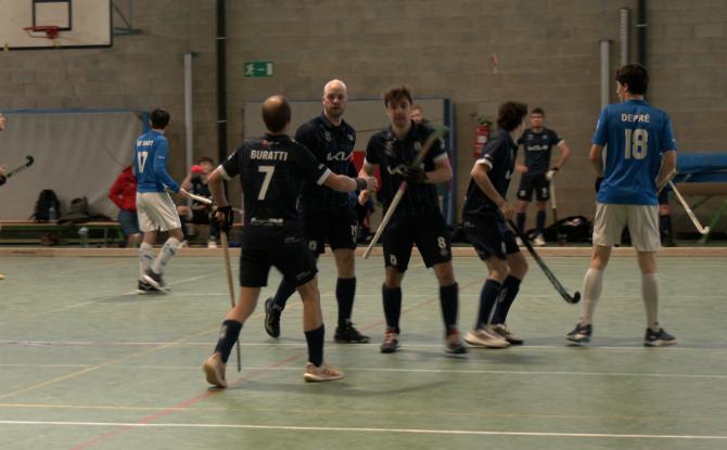 Hockey indoor : L'apprentissage de la D1 est compliqué pour les Loups