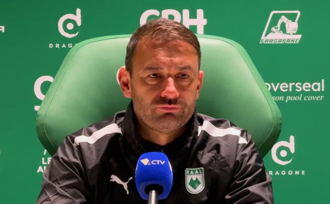 "On sait qu'on a peu de chances" : La RAAL La Louvière ira sans pression à Bruges