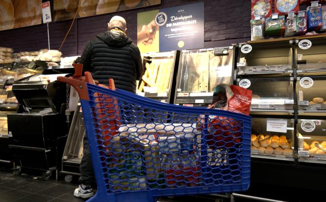 Commerces : le dimanche, un jour à part entière pour les hypermarchés