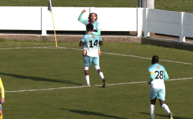 Football (D3 ACFF) : La Louvière Centre déroule face à l'USGTH (4-0)