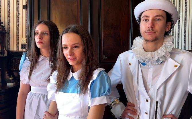 Louvignies: les élèves de l'Atelier de l'Echange créent "Aliss" au château.