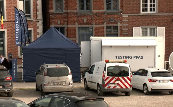 À Écaussinnes, les habitants se font tester pour détecter la présence de PFAS dans leur organisme